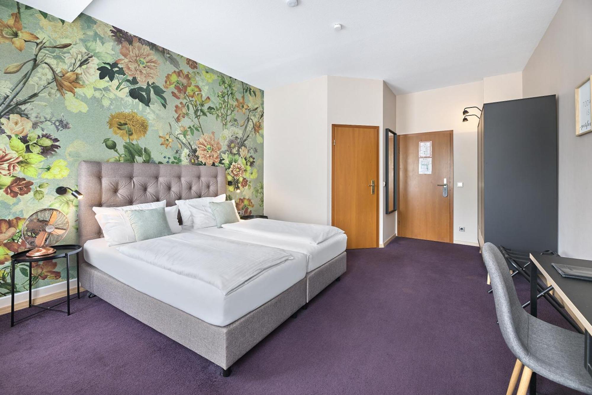 Hotel Germania 3*